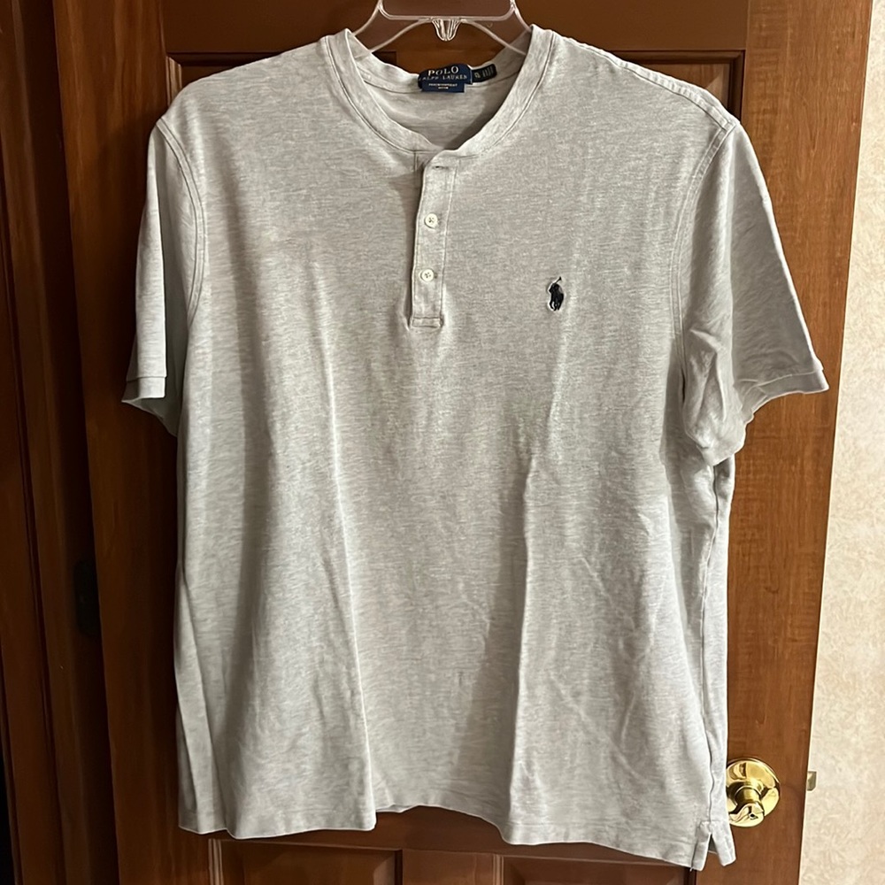 Polo Ralph Lauren, Men’s Three Button Tshirt, Size XL